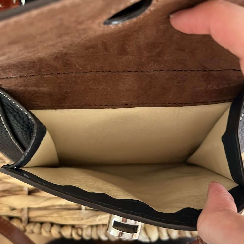 Dooney & Bourke Cambridge East West Shopper Tote - Picture 6 of 6
